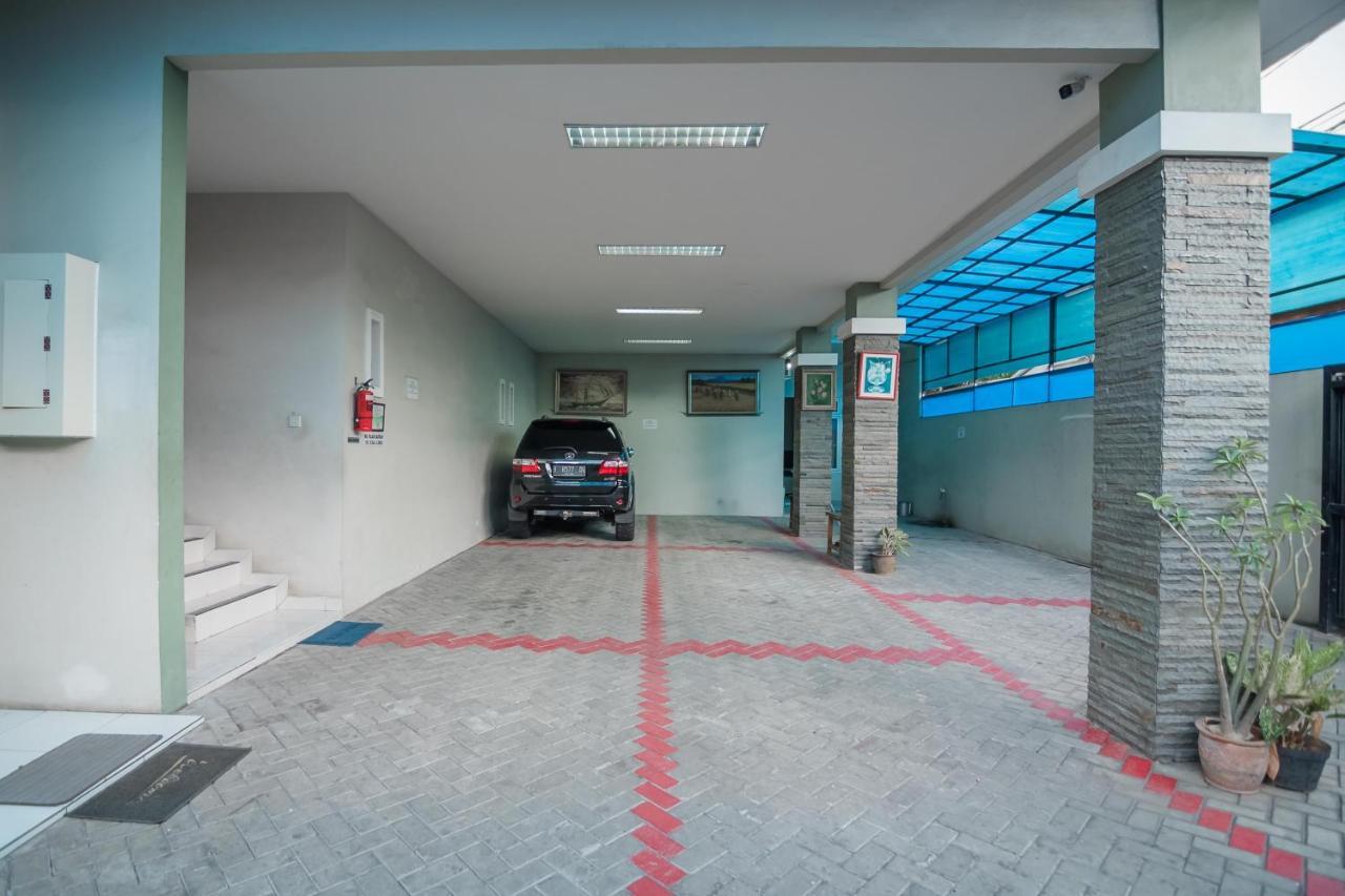 Reddoorz Plus Near Semanggi Yakarta Exterior foto